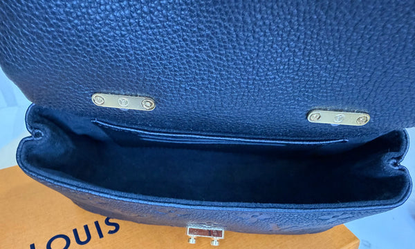 LOUIS VUITTON NANO MADELEINE