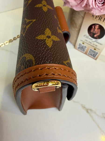 LOUIS VUITTON DAUPHINE WOC