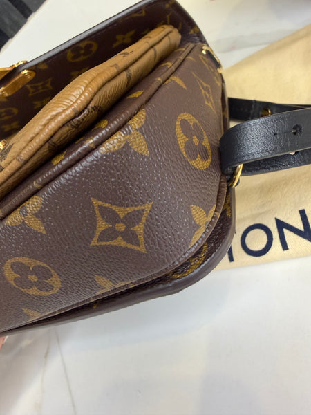 Louis Vuitton Metis Backpack Reverse