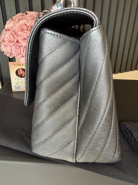 Chanel large coco handle caviar