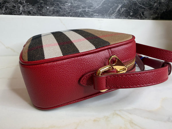 Burberry Camera