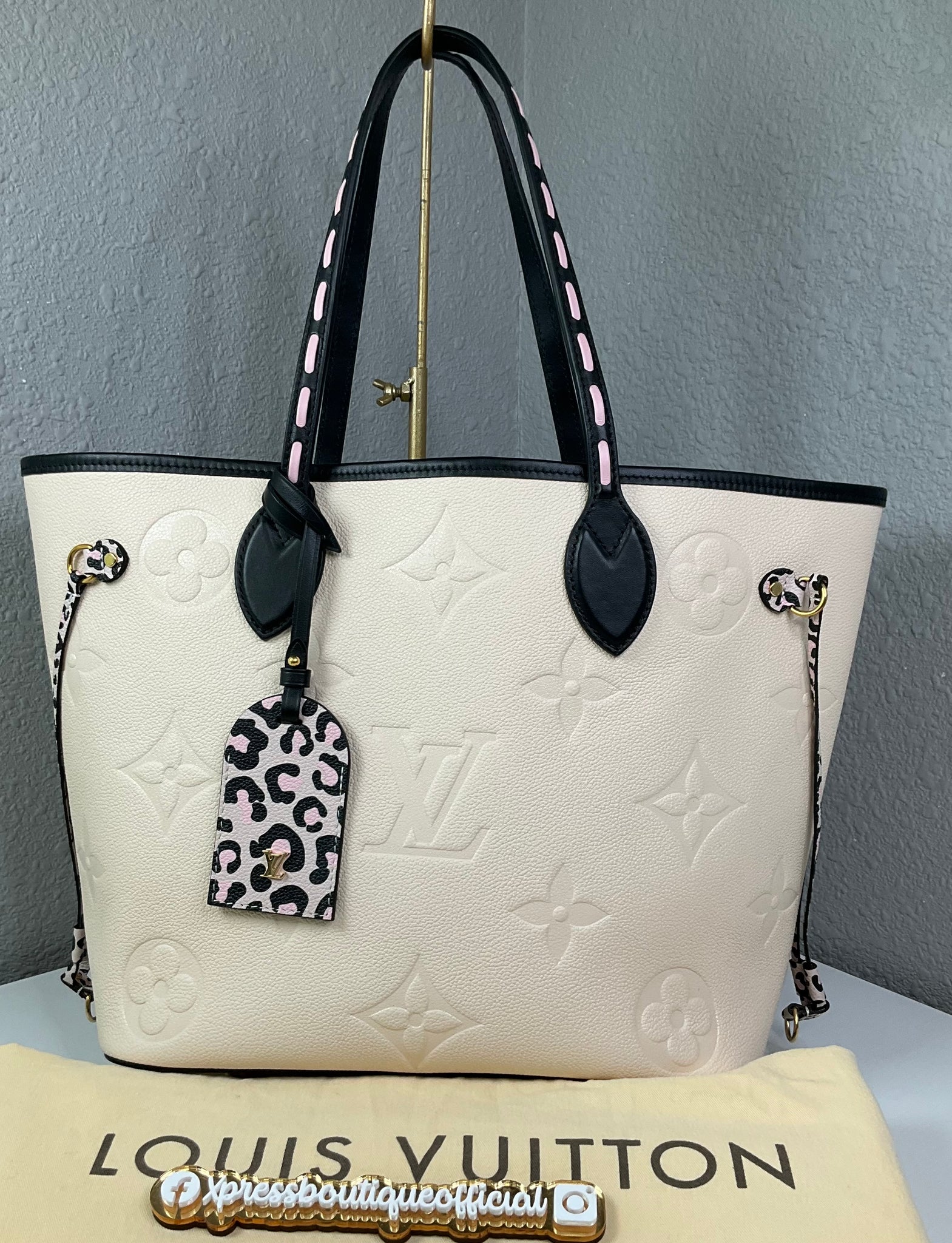 Louis Vuitton Neverfull Wild at heart Creme