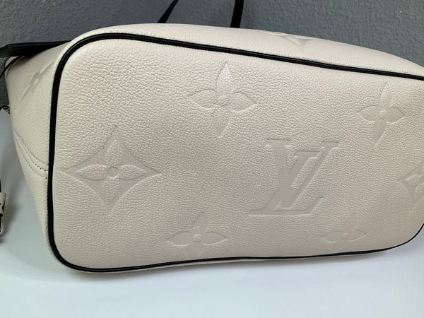 Louis Vuitton Neverfull Wild at heart Creme