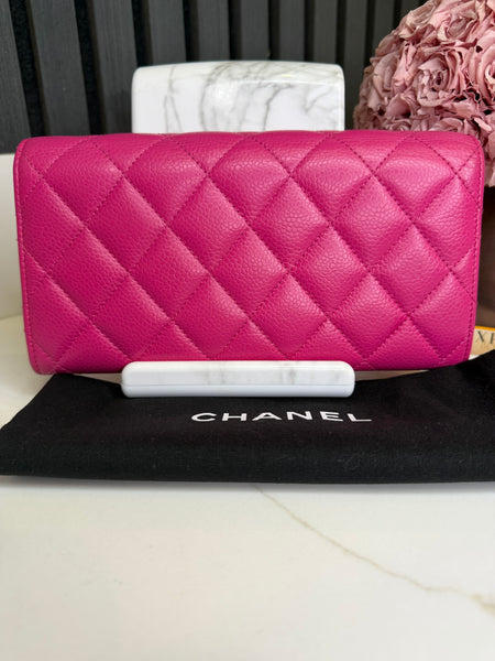Chanel long wallet rosa