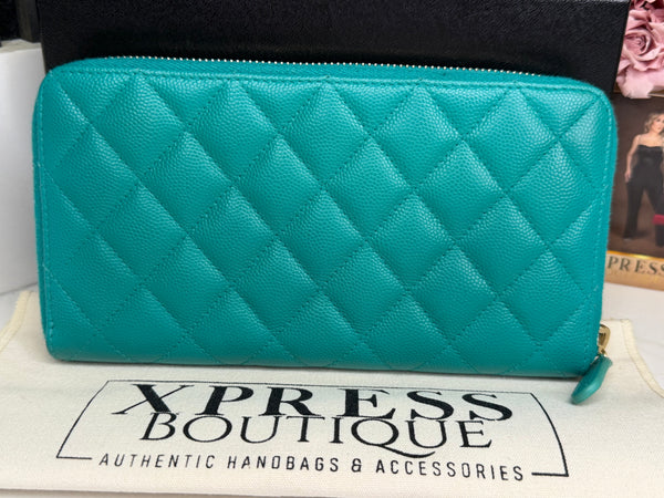 Chanel zipper wallet caviar