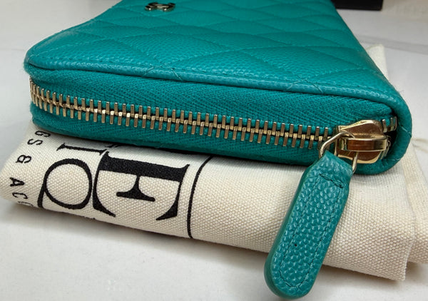 Chanel zipper wallet caviar