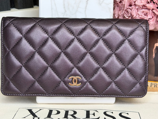Chanel wallet