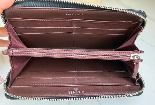 Chanel Zipper wallet
