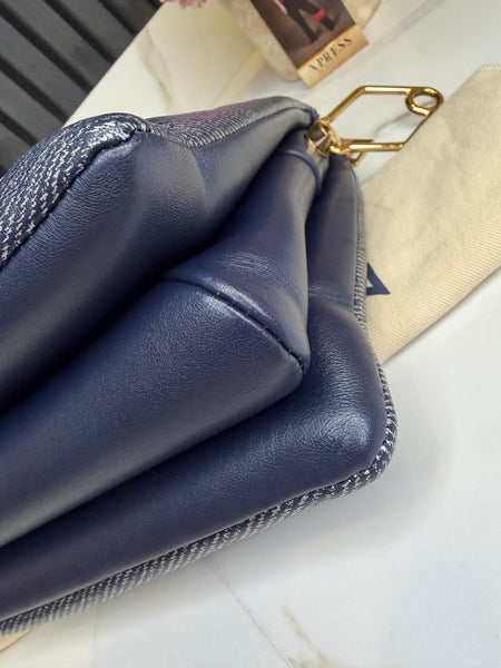 Louis Vuitton Cousin Pm