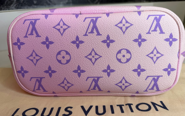 Louis Vuitton Hobo Marshmallow Pastel
