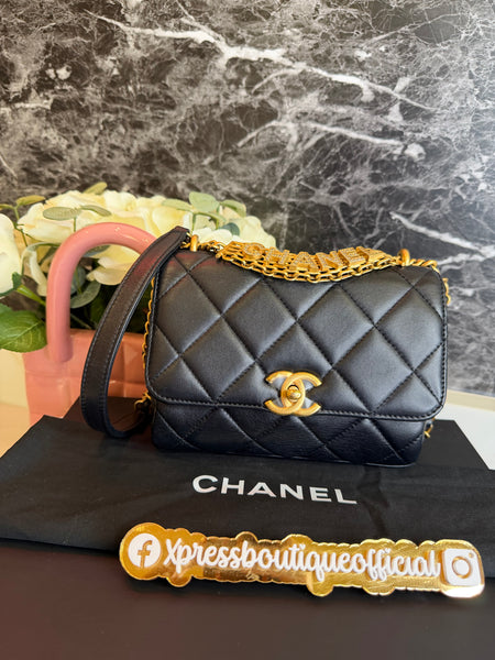 Chanel quilted mini