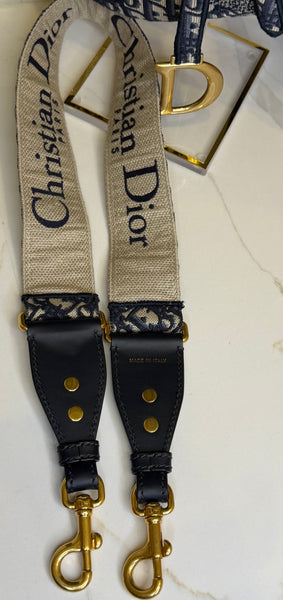 Dior Saddle with strap