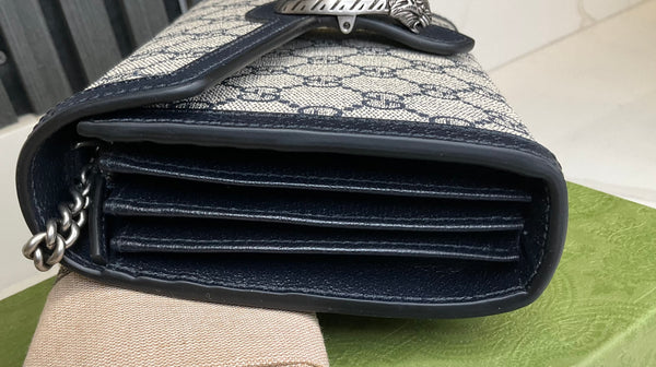 Gucci Dyonisus wallet on chain