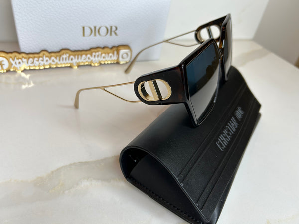 Dior 30 Montaigne BU