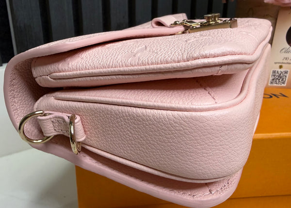 Louis Vuitton Metis West emprinte