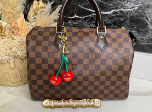 Llavero cherry