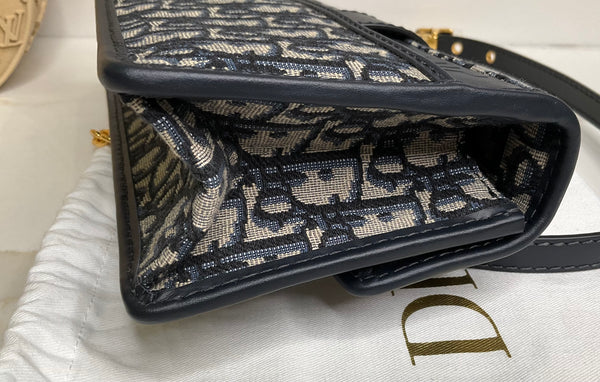 Dior Montaigne East West