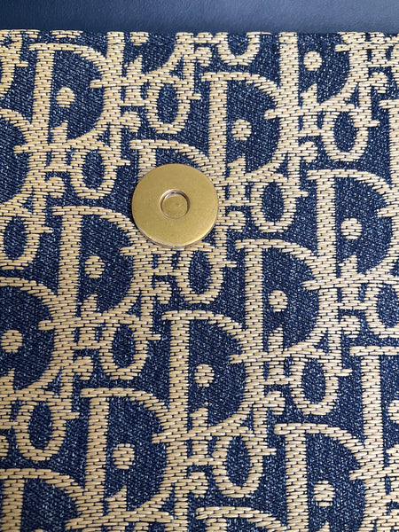 Dior pochette raffia