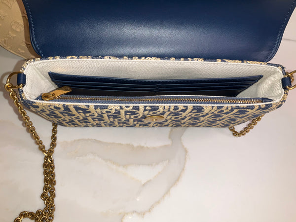 Dior pochette raffia