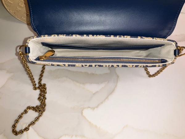 Dior pochette raffia
