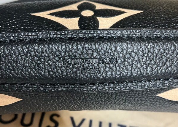 Louis Vuitton Metis Bi-Color