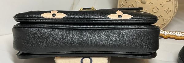 Louis Vuitton Metis Bi-Color