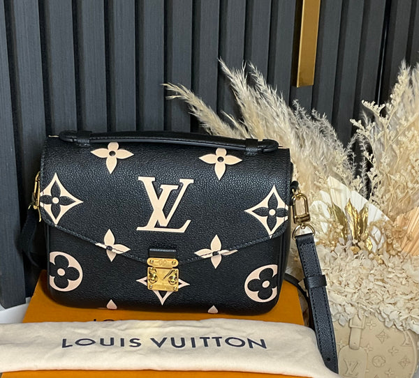Louis Vuitton Metis Bi-Color