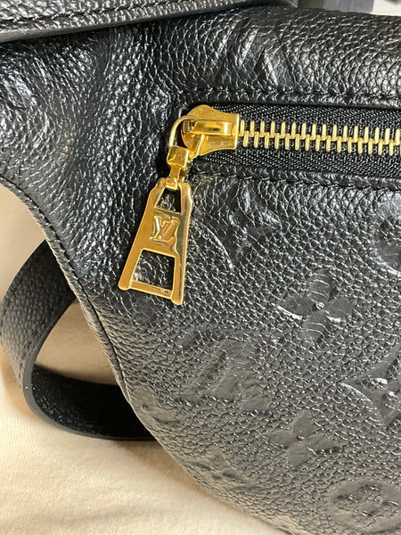 Louis Vuitton Bumbag Noir