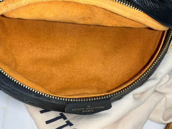 Louis Vuitton Bumbag Noir