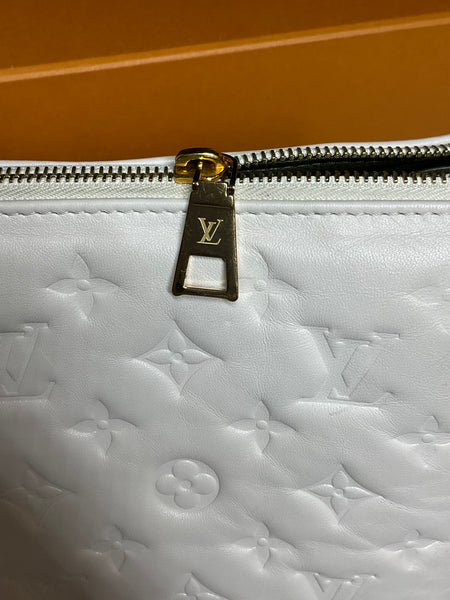 Louis Vuitton Cousin PM Creme