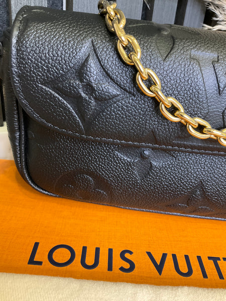 Louis Vuitton WOC Ivy