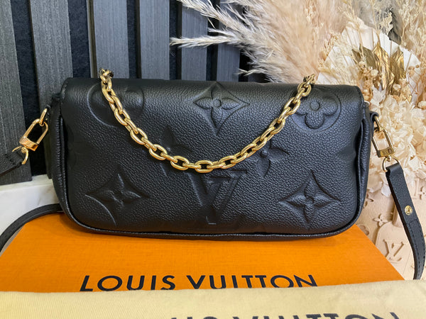 Louis Vuitton WOC Ivy