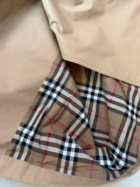 Burberry trench coat beige