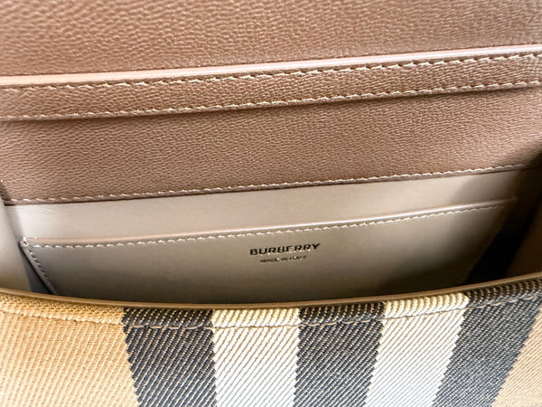 Burberry Mackford earth brown