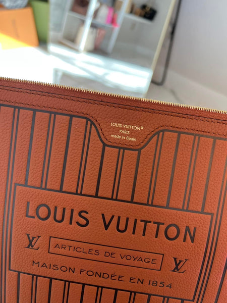 Louis Vuitton Neverfull Inside out pouch