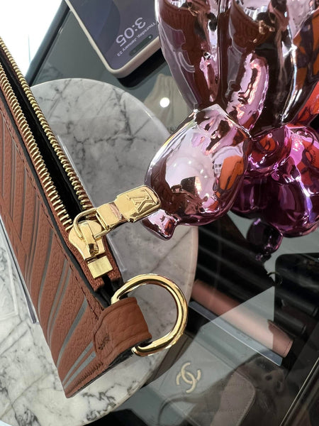 Louis Vuitton Neverfull Inside out pouch