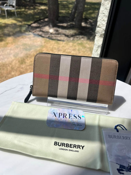 Burberry Long Wallet