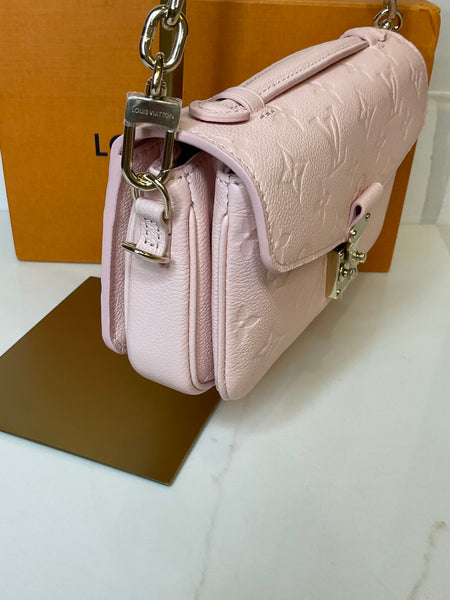 Louis Vuitton Metis West emprinte rose pastel