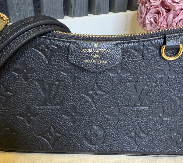 Louis Vuitton easy pouch on strap