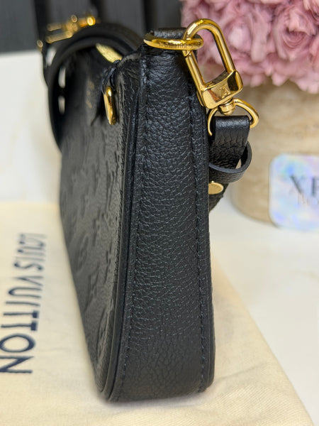 Louis Vuitton easy pouch on strap