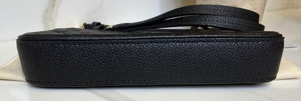 Louis Vuitton easy pouch on strap