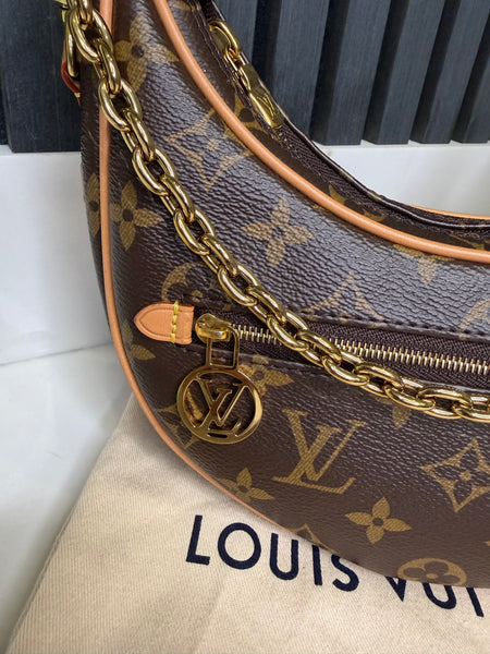 Louis Vuitton loop