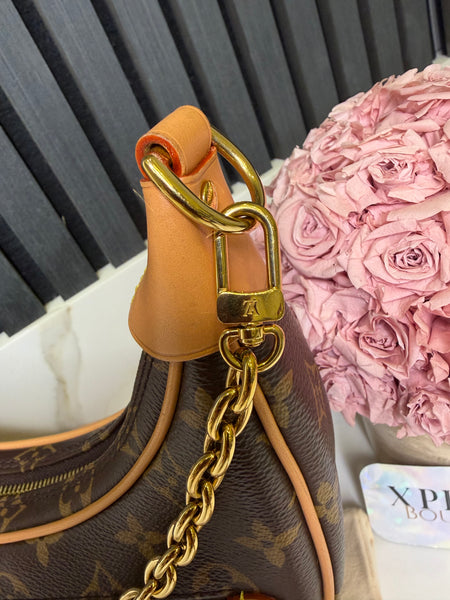 Louis Vuitton loop