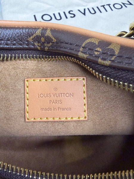 Louis Vuitton loop
