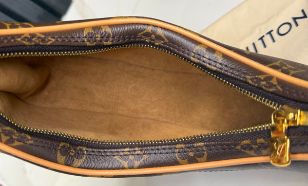 Louis Vuitton loop