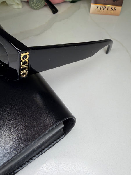 Gucci Cat Eye GG2044SA