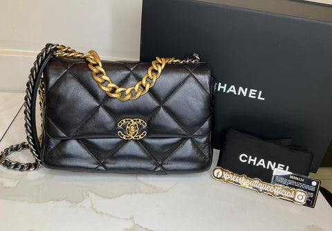 Chanel 19 Large