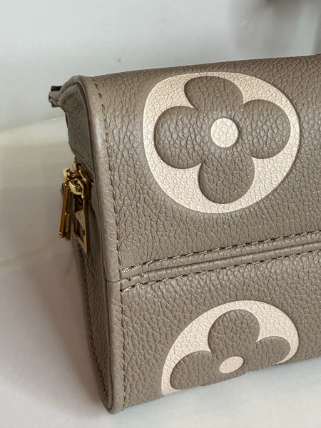 Louis Vuitton OTG West