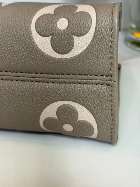 Louis Vuitton OTG West