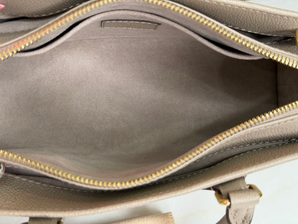 Louis Vuitton OTG West